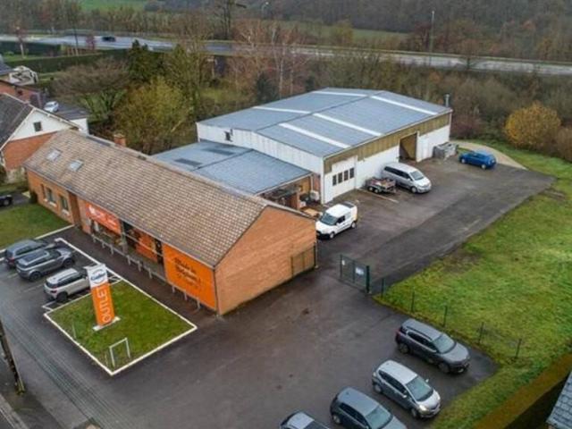 Garage location à Marche, Wallonie