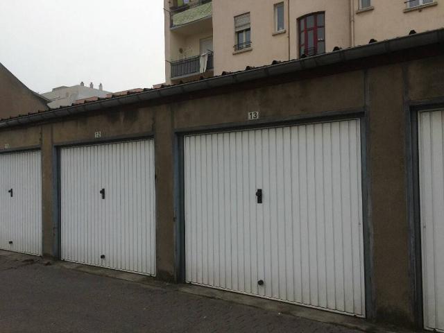 Garage location à Metz