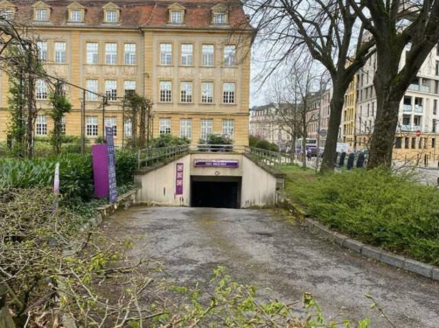 Garage location à France métropolitaine, Metz