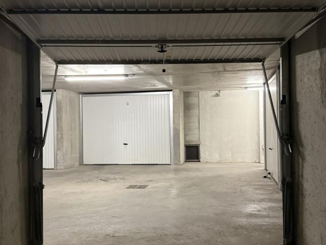 Garage vente à Lyon, Métropole de Lyon