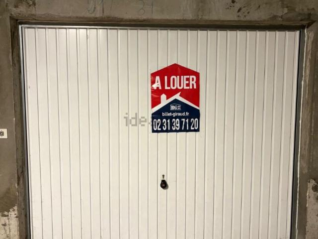 Garage location à Le Beau Site, Caen