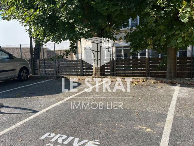 Garage location à Quartier Calmette, Caen