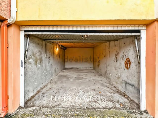 Garage vente à Carcassonne, Aude