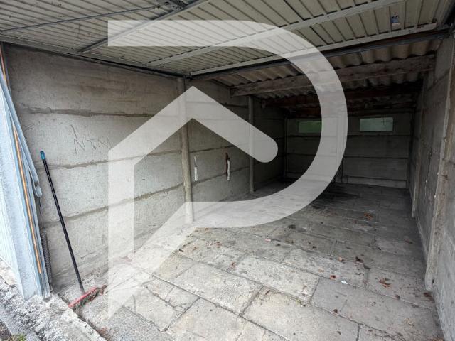 Garage vente à Caudry, Nord