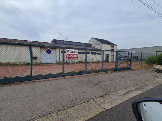Garage vente à Cité Clairs-Logis - Coubertin, Chalon-sur-Saône