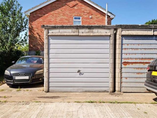Park Home for sale in Thurston Park, The Bridge