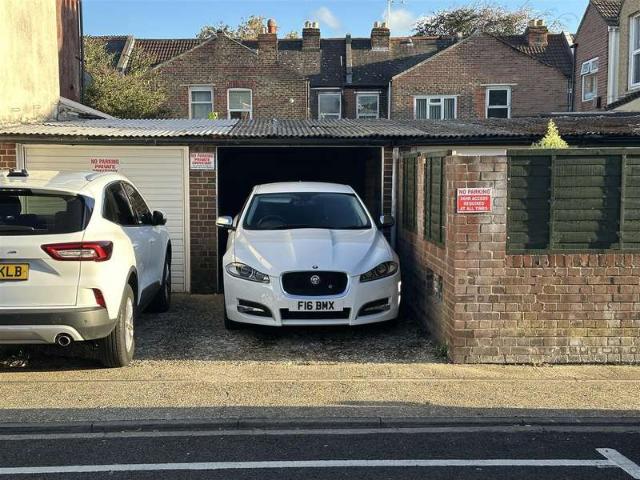 Park Home for sale in Copnor, Portsmouth