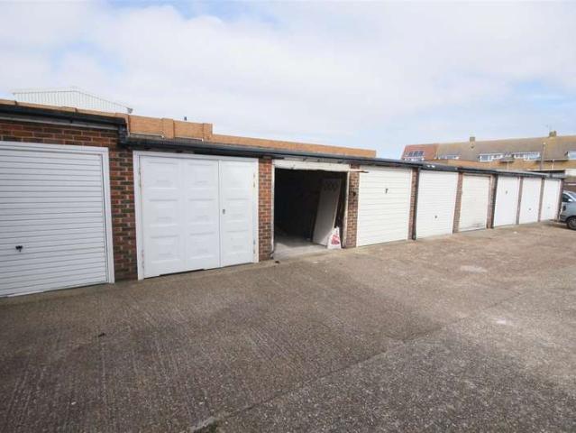 Park Home for sale in Fishersgate, West Sussex