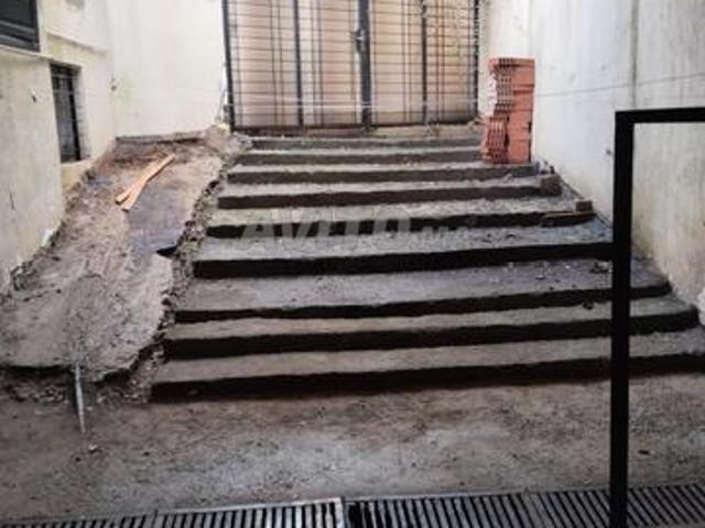 Local commercial location à Hay Riad, Berkane