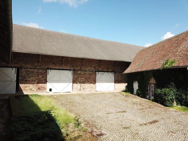 Garage vente à Crastatt, Collectivité européenne d'Alsace