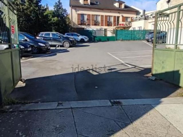Garage location à Dammartin-en-Goële, Seine-et-Marne