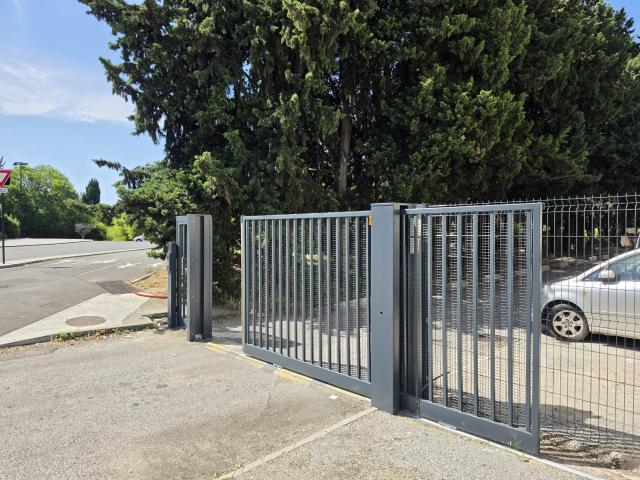 Garage vente à Nîmes