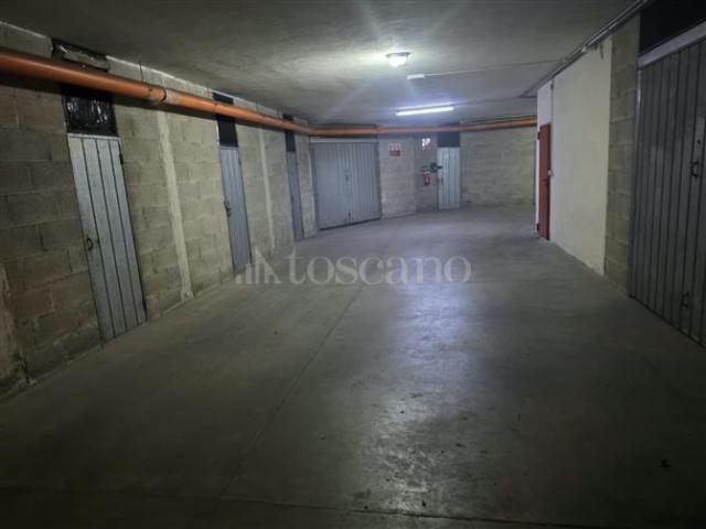 Box in vendita a Borgo Piave, Latina