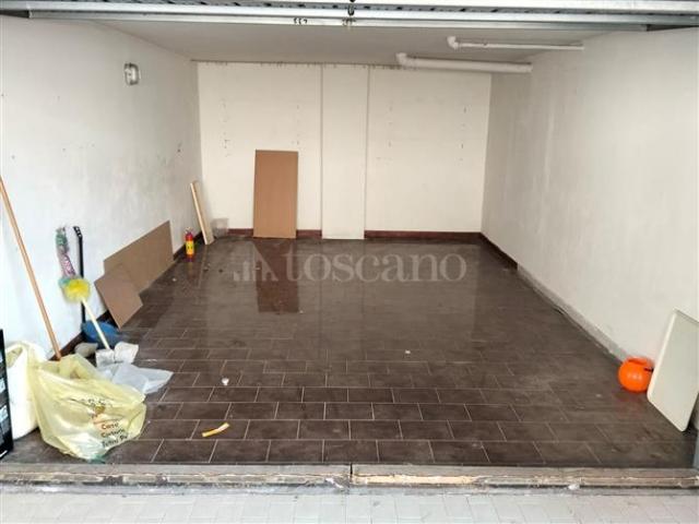 Box in vendita a Unione dei Comuni della Val Vibrata, Martinsicuro