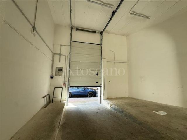 Box in affitto a Centro, Puglia