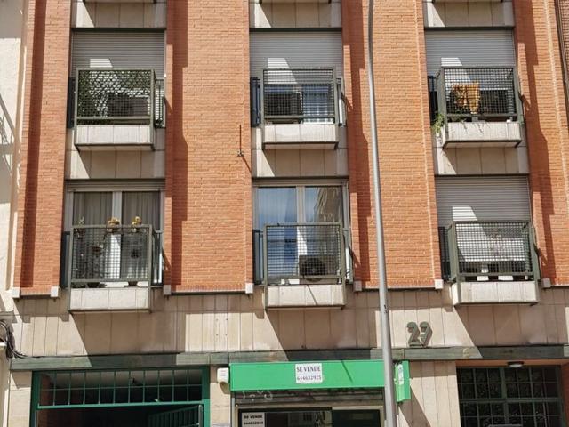 Garaje en alquiler en Madrid, Almagro
