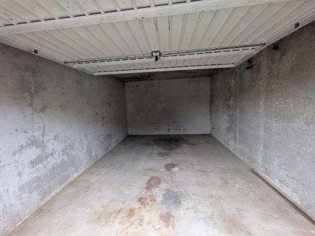 Garage vente à Nîmes, Pont-saint-esprit