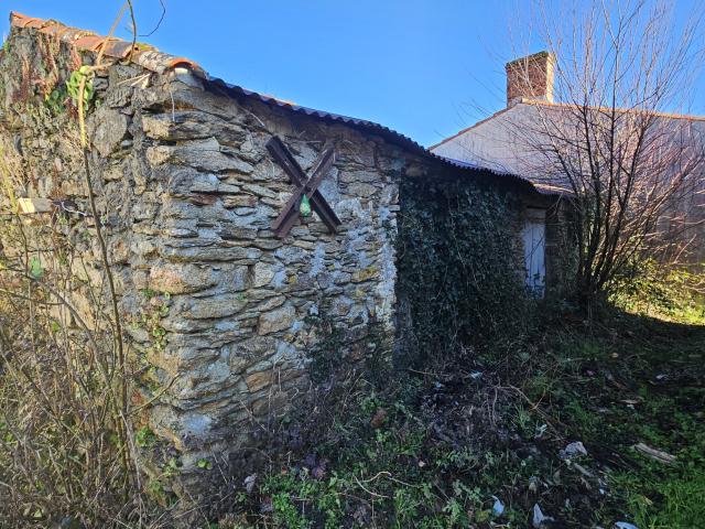 Garage vente à Les Sables-d'Olonne, Saint-julien-des-landes