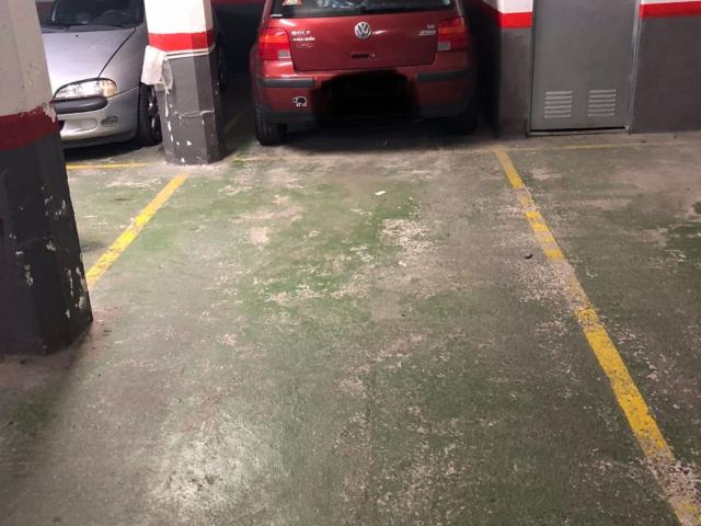 Garaje en venta en Barakaldo, Arrontegi