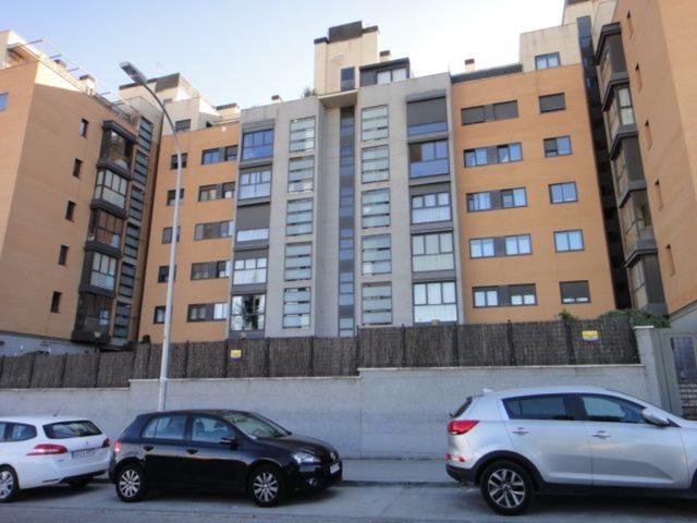 Garaje en venta en Madrid, Valdefuentes