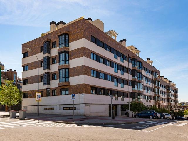 Garaje en venta en Madrid, El Goloso