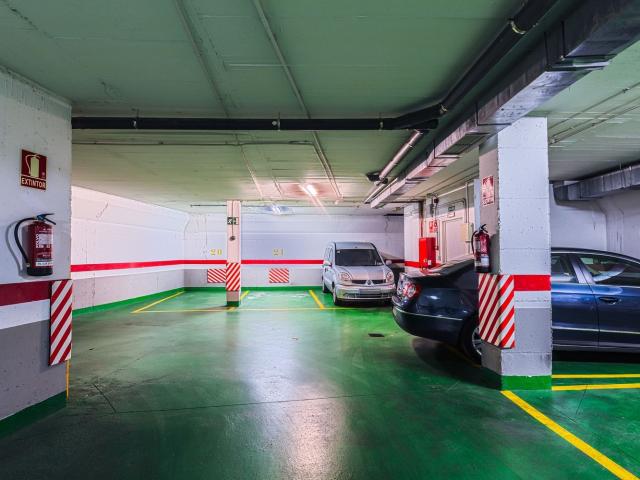 Garaje en venta en Madrid, Palacio