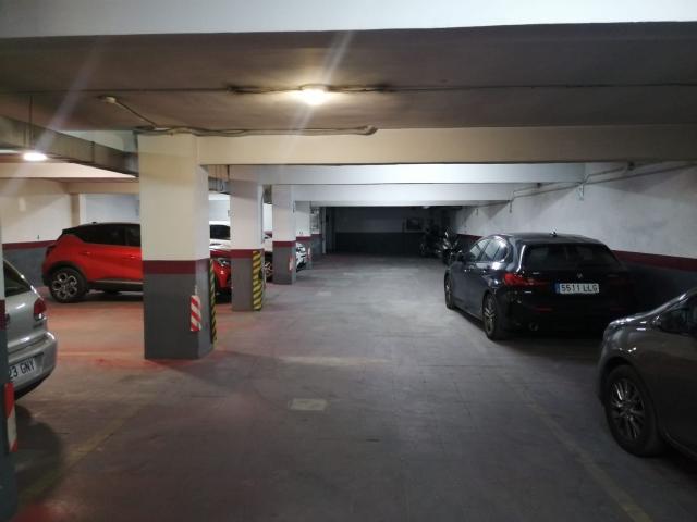 Garaje en venta en Madrid, Ciudad Jardín
