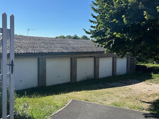 Garage vente à Tours, Azay-le-rideau