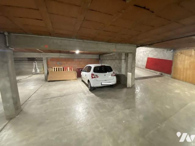 Garage vente à Saint-Gaudens, Bagnères-de-luchon