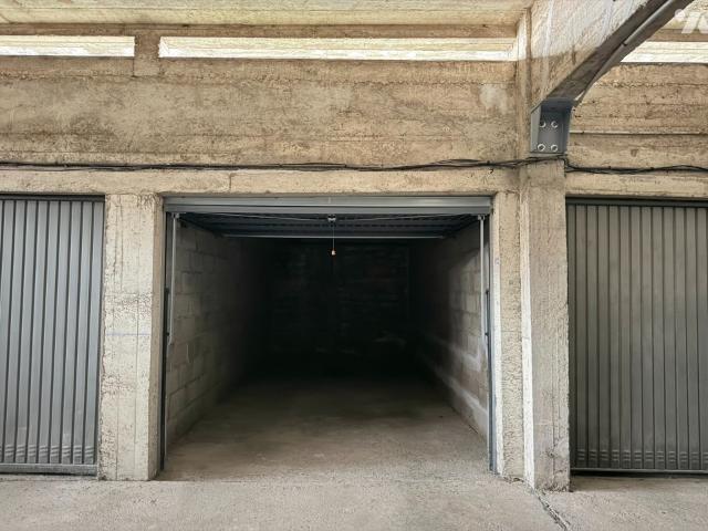 Garage vente à Rennes, Bretagne