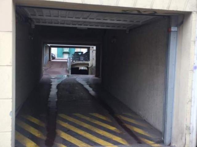 Garage vente à Rouen, Ruan