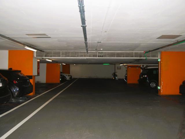 Garage vente à Nanterre, Saint-cloud