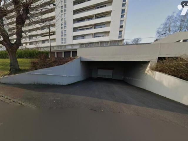 Garage vente à Saint-Quentin, Saint-quentin