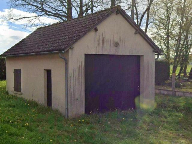 Garage vente à Thiron-Gardais, Eure-et-Loir