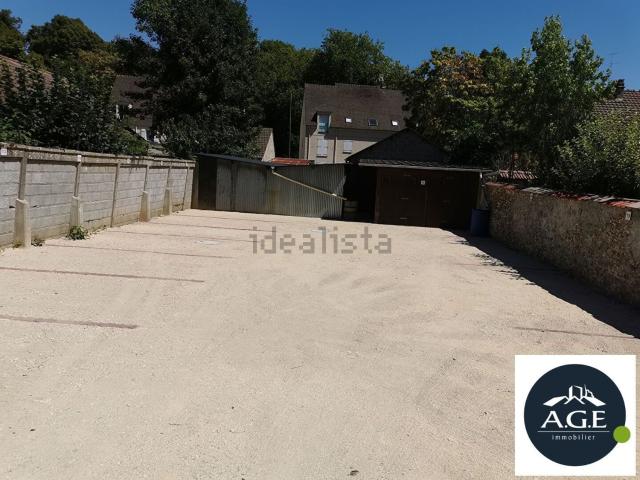 Garage location à Épernon, Eure-et-Loir