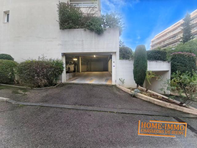 Garage vente à Grasse, Antibes