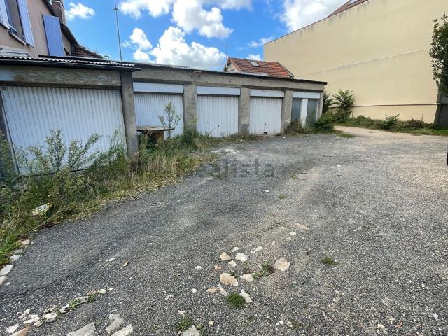 Garage vente à Étampes, Essonne