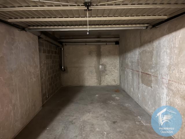 Garage location à Villefranche-sur-Saône, Rhône