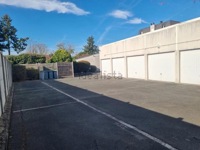 Garage vente à Clos du Gaillard, Fleury-les-Aubrais