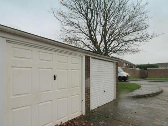 House for rent in Fishersgate, West Sussex