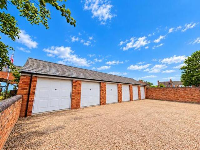 Park Home for rent in Bromyard