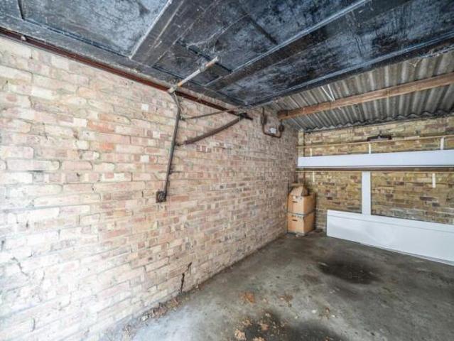 Park Home for sale in Cat Hill