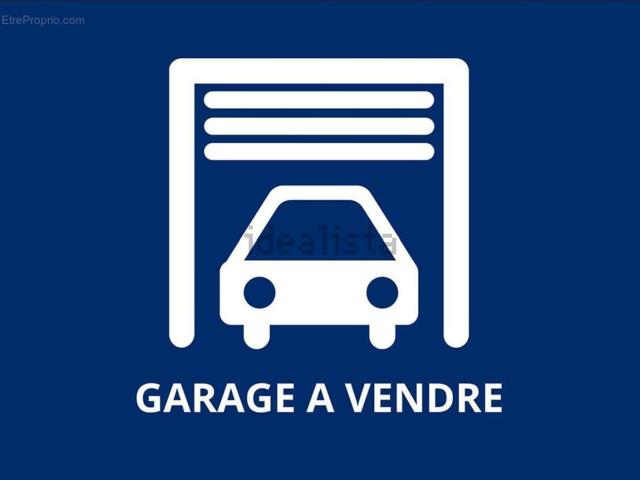 Garage vente à Fréjus, Var
