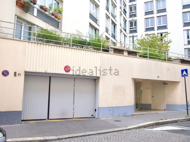 Garage location à Paris 20e Arrondissement, Paris