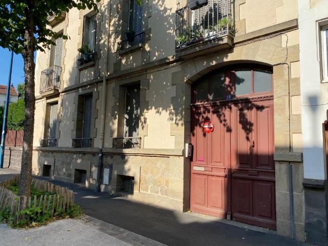 Garage location à France métropolitaine, Clermont-ferrand