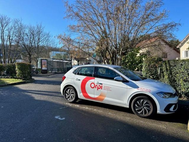 Garage vente à Courcelle-sur-Yvette, Gif-sur-Yvette