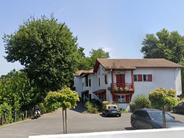 Garage vente à Lapurdi, Guéthary