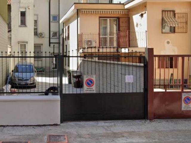 Box in affitto a Zona Omogenea Milano Nord, Sesto San Giovanni