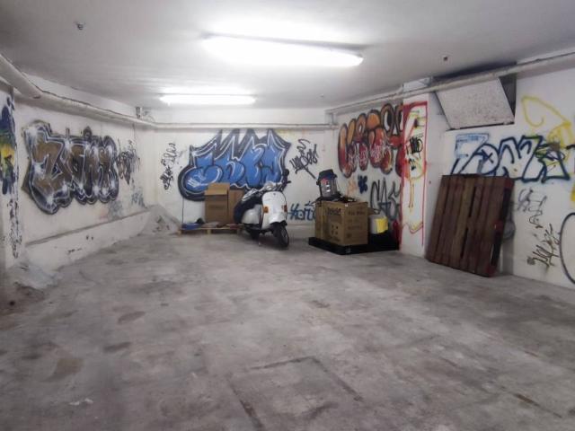 Box in affitto a Marche, Ascoli Piceno