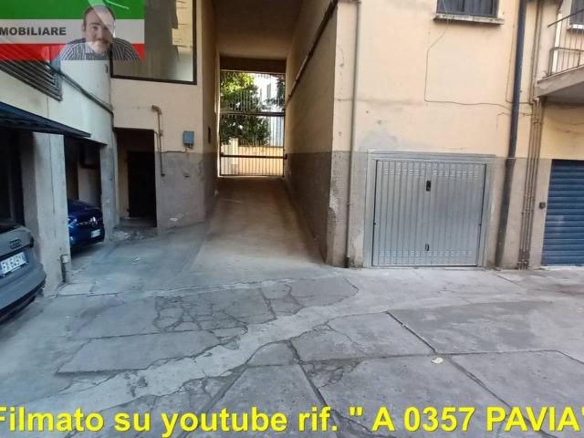 Box in affitto a Borgo Ticino, Pavia